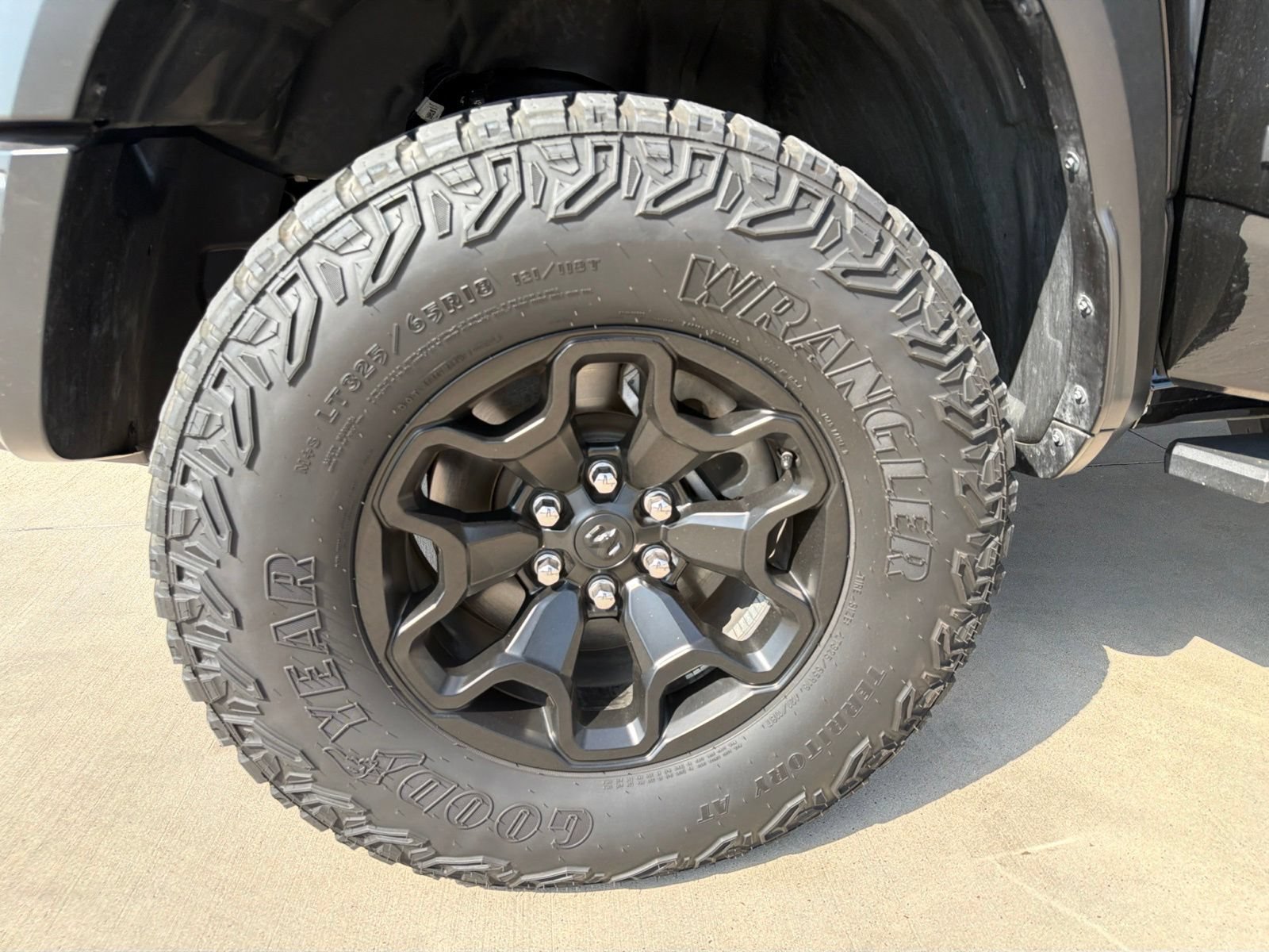 Used 2025 RAM 1500 RHO AWD/4WD image 11