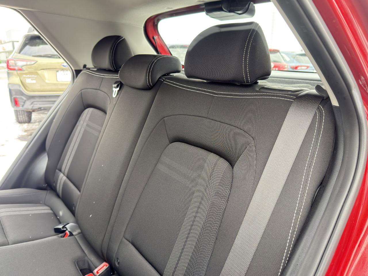 Used 2024 Hyundai Venue SEL FWD image 28