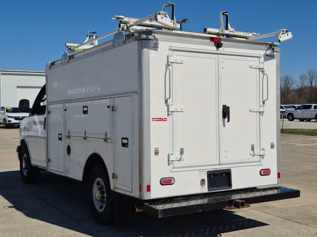 Used 2020 Chevrolet Express 3500 w/ Power Convenience Package RWD image 5