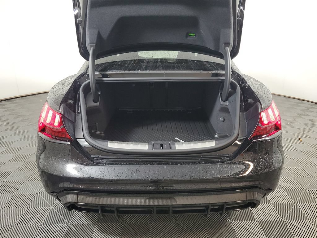 Used 2023 Audi RS e-tron GT w/ Carbon Performance Package AWD/4WD image 6