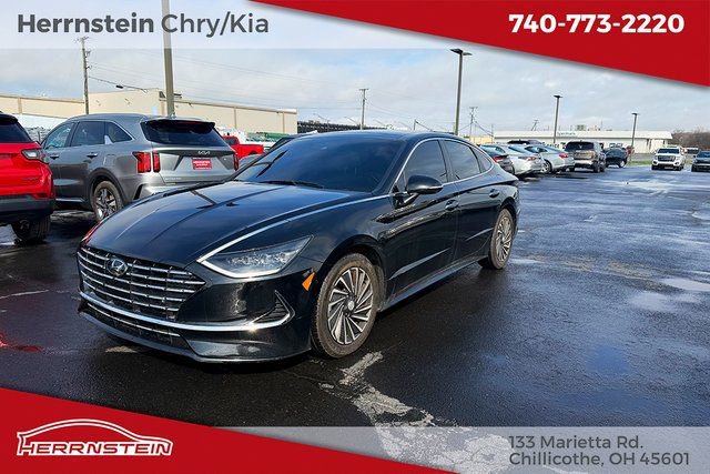 Used 2023 Hyundai Sonata Limited w/ Cargo Package image 3