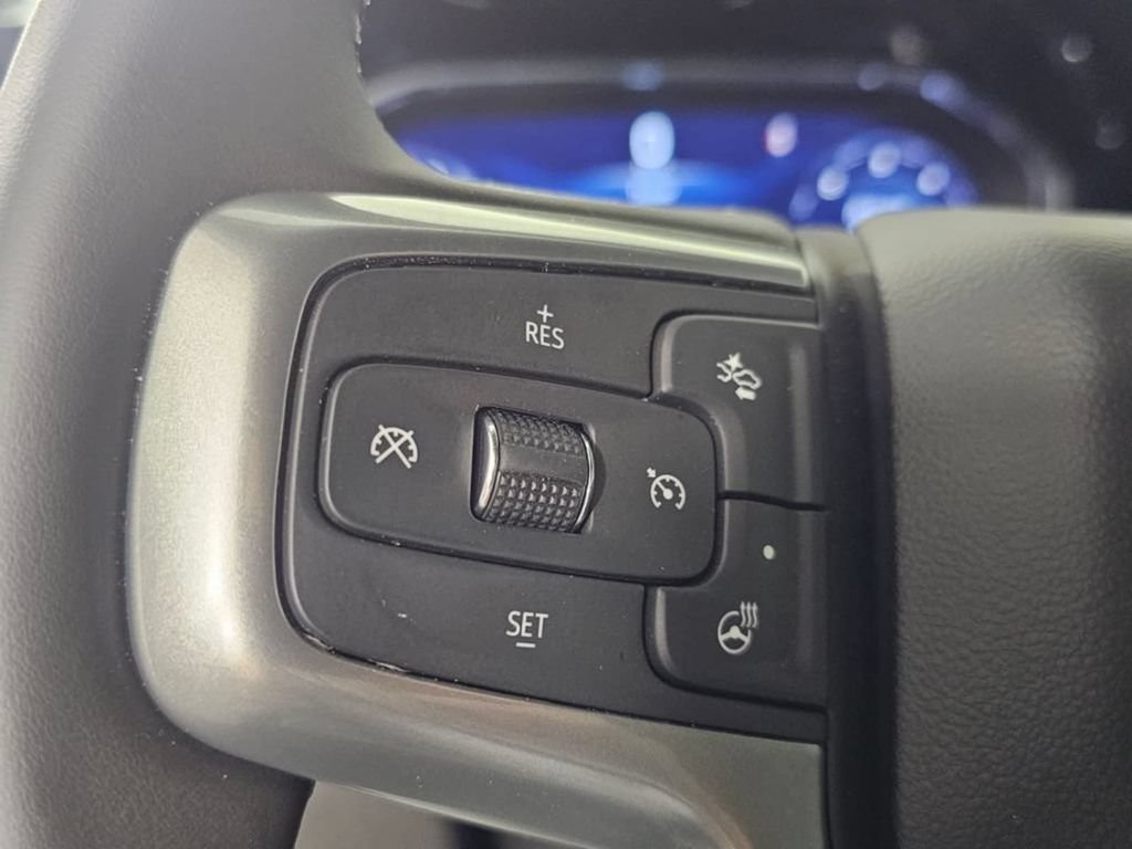 Used 2025 Chevrolet Silverado 1500 RST AWD/4WD image 35