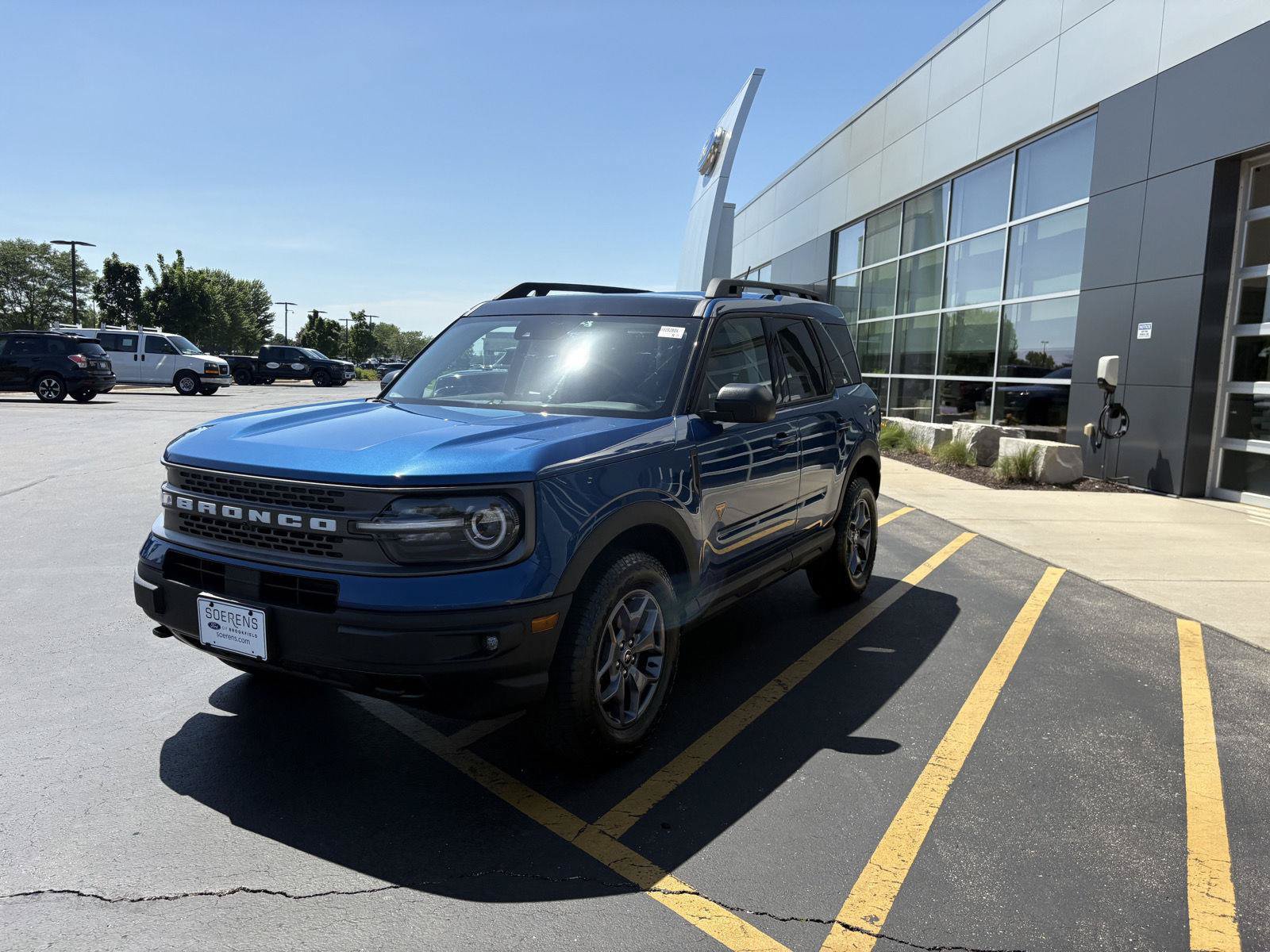 Used 2023 Ford Bronco Sport Badlands w/ Premium Package AWD/4WD image 3