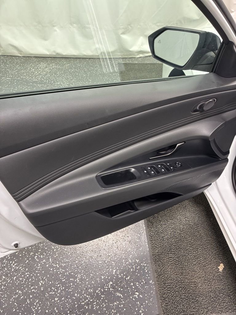 New 2026 Hyundai Elantra SEL Sport image 11