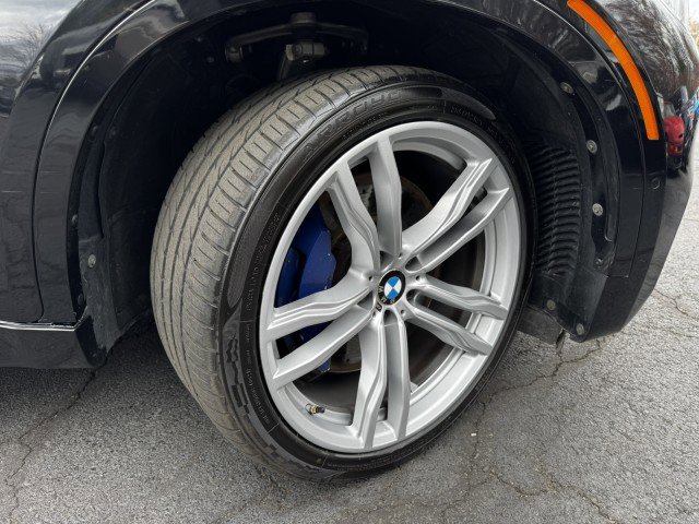 Used 2019 BMW X6 M w/ Executive Package image 35