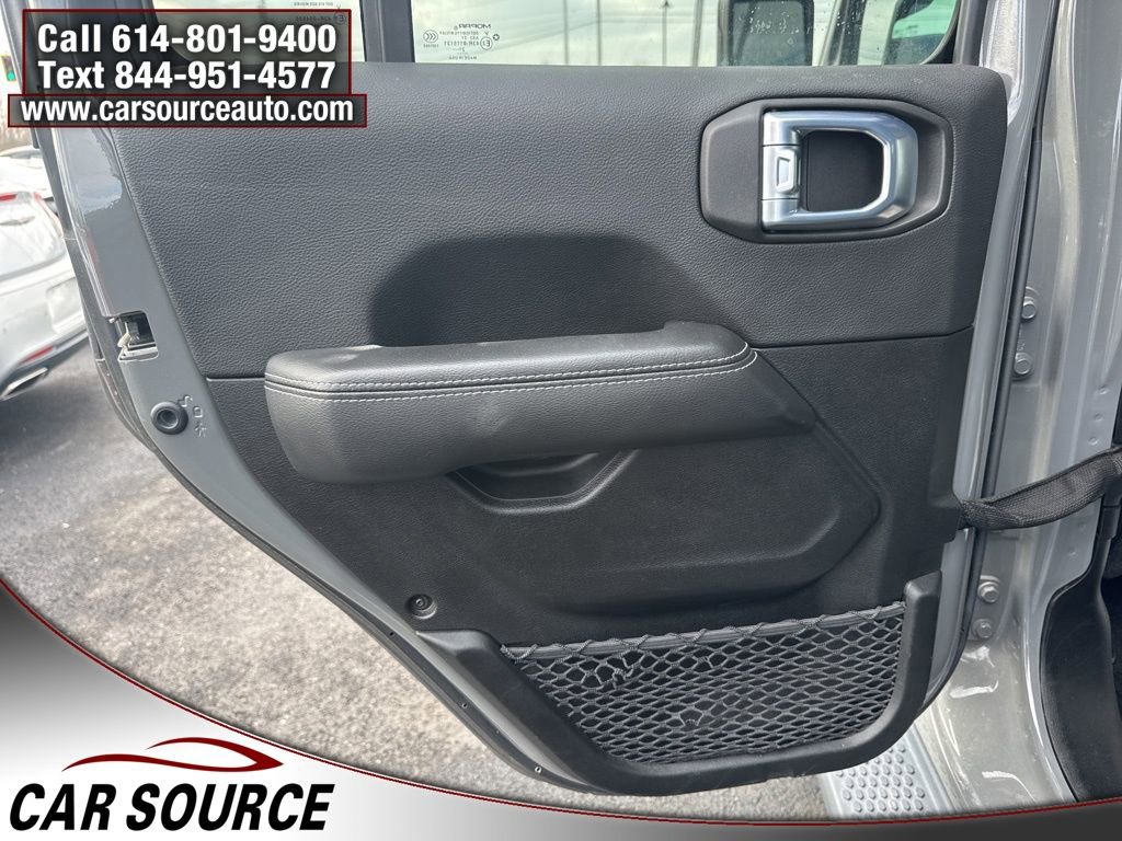 Used 2021 Jeep Wrangler Unlimited Sahara w/ Cold Weather Group image 31