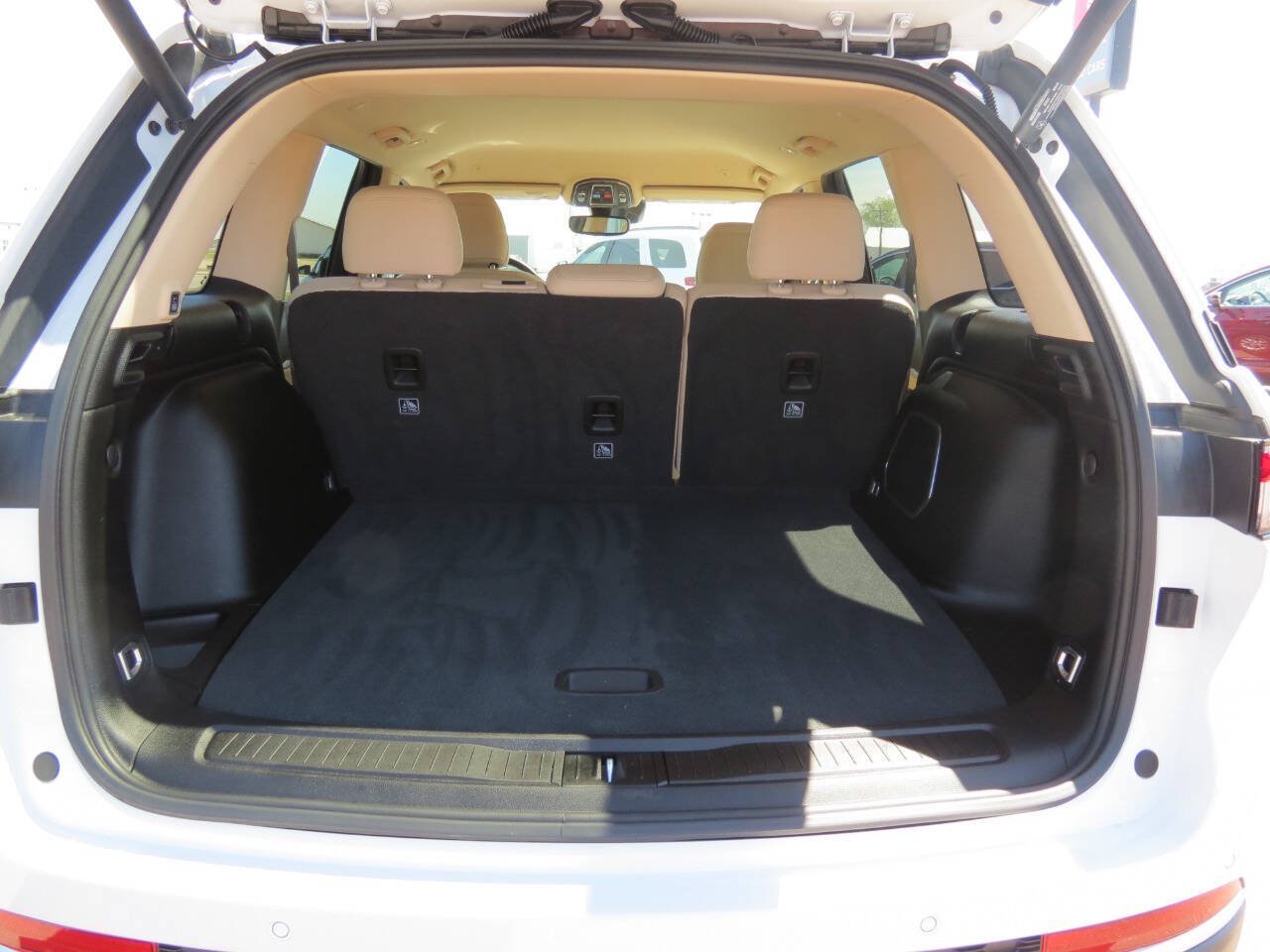 Used 2022 Jeep Grand Cherokee Limited AWD/4WD image 24