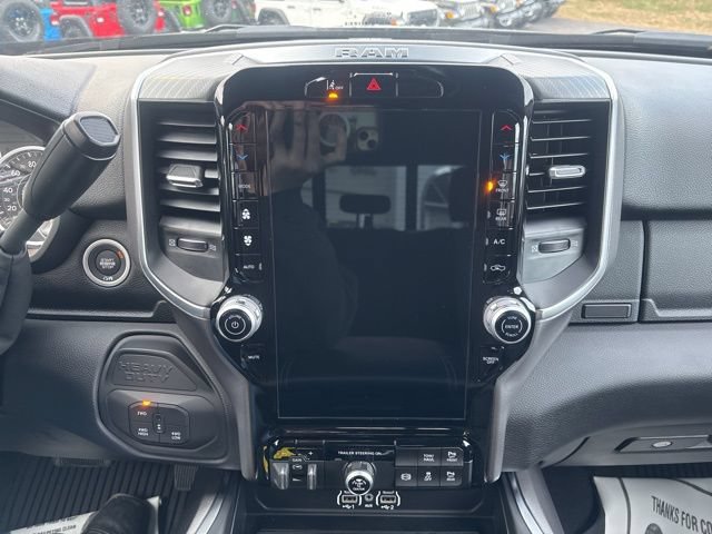 New 2026 RAM 2500 Big Horn AWD/4WD image 13