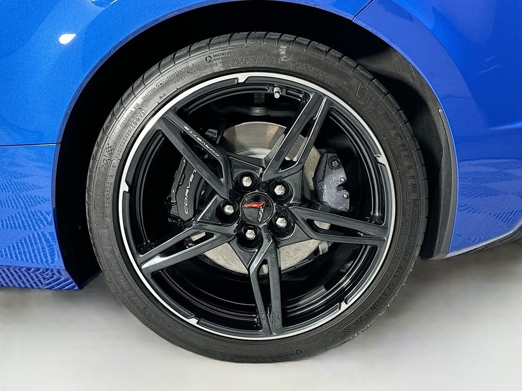Used 2023 Chevrolet Corvette Stingray Coupe w/ 1LT RWD image 28