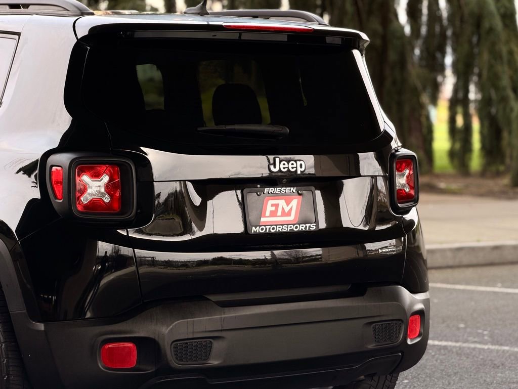 Used 2015 Jeep Renegade Latitude w/ Popular Equipment Group FWD image 13