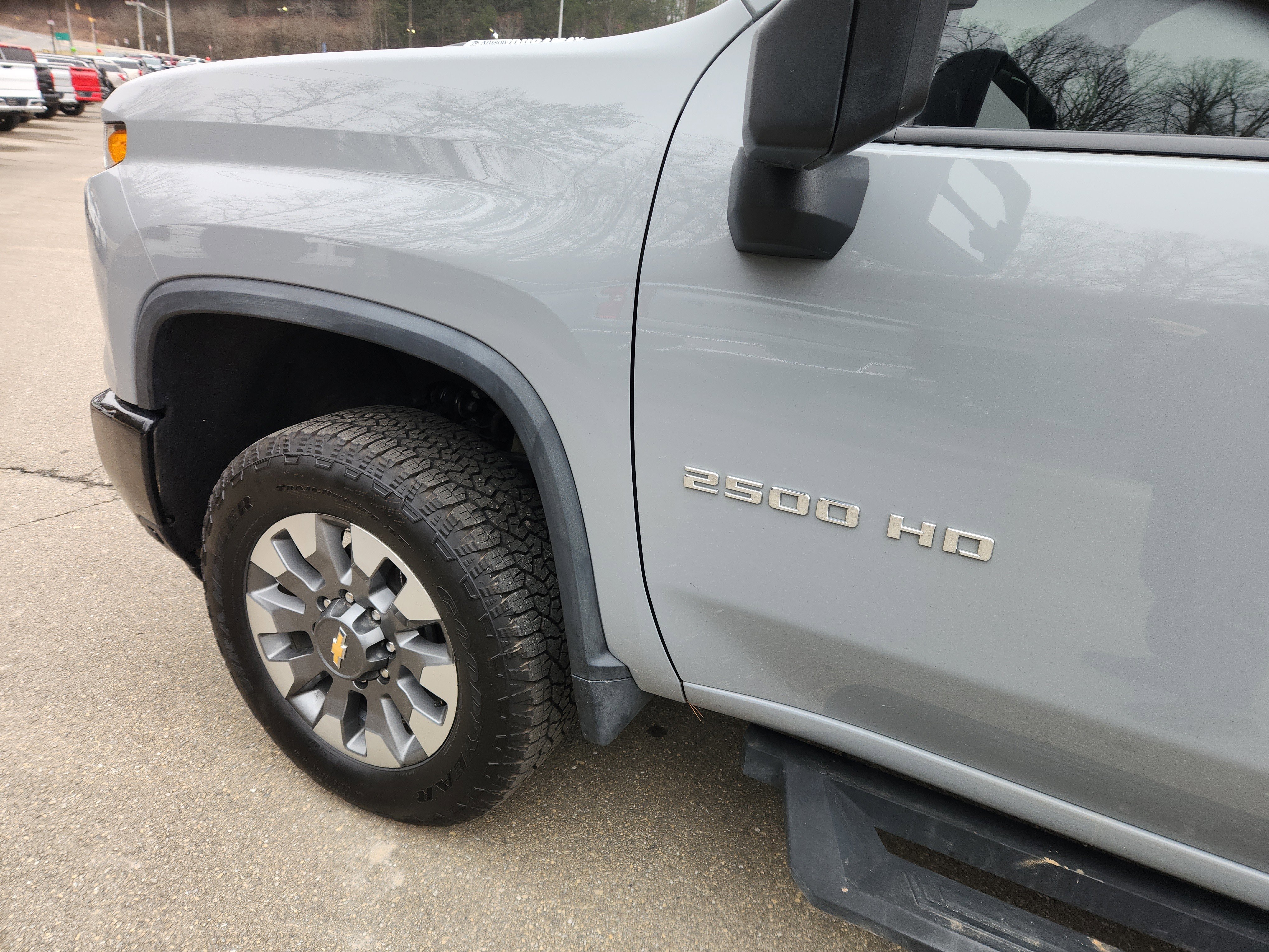 Used 2025 Chevrolet Silverado 2500 Custom w/ Custom Value Package image 42