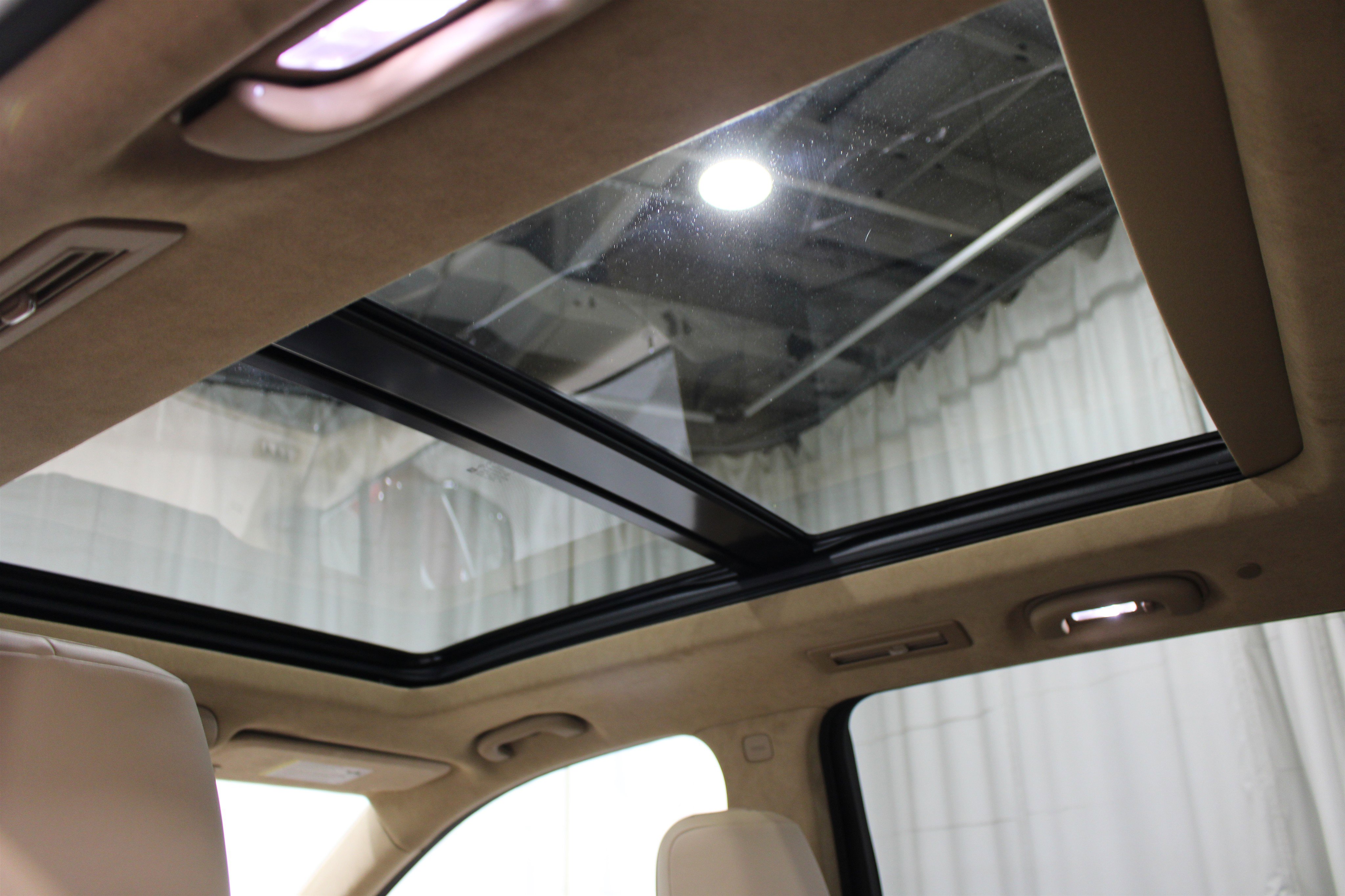 Certified 2025 Cadillac XT6 Premium Luxury w/ Platinum Package image 25