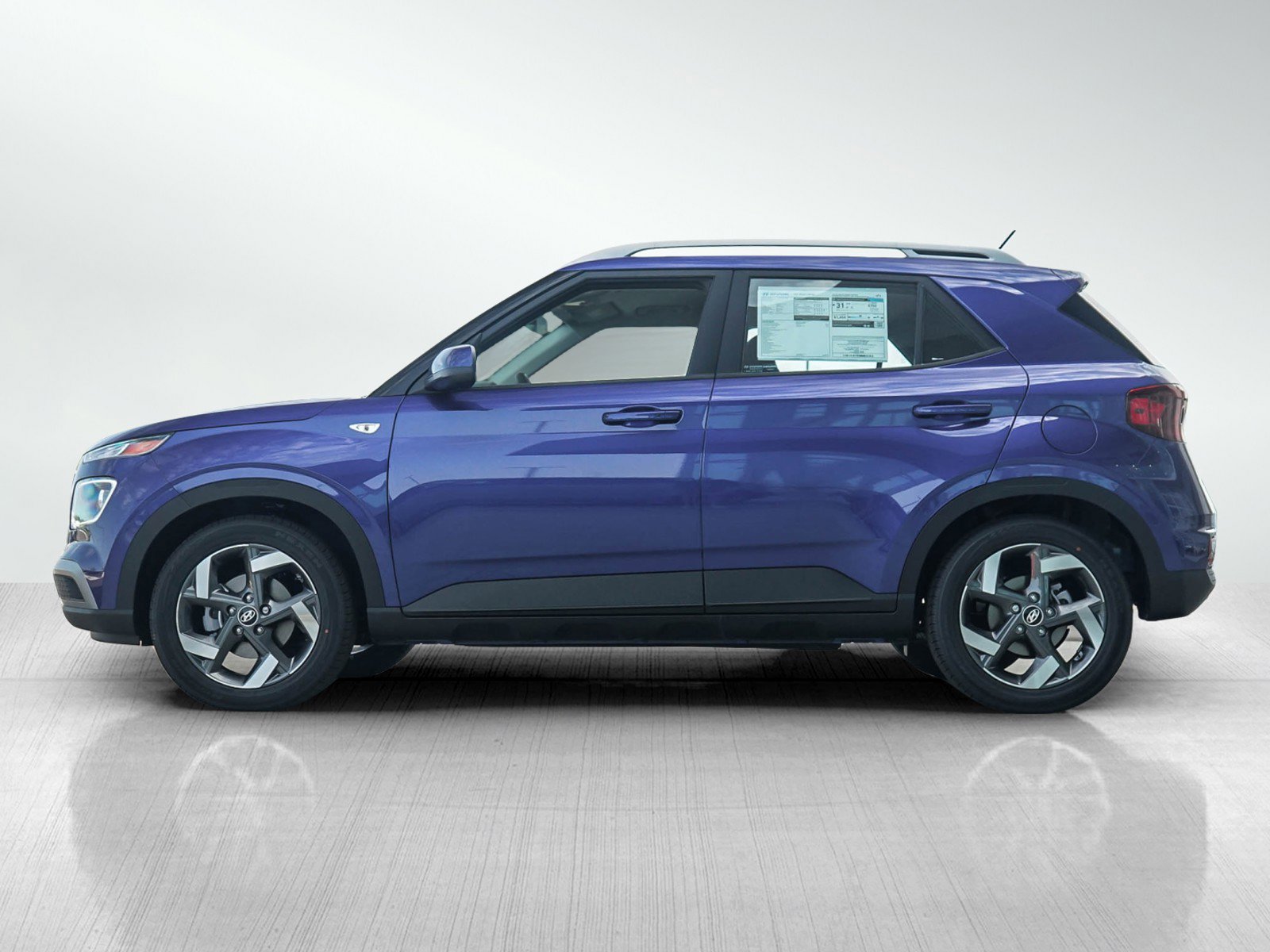 New 2025 Hyundai Venue Limited image 4