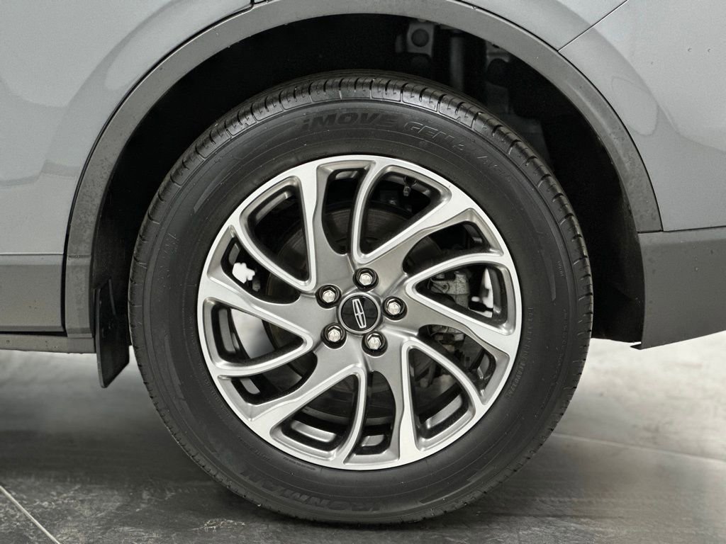 Used 2022 Lincoln Corsair FWD image 26