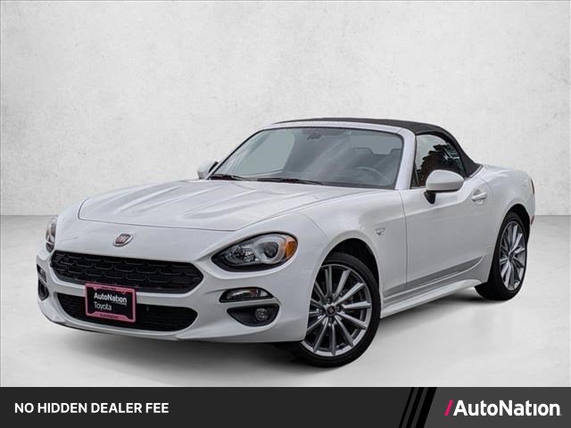 Used 2020 FIAT 124 Spider Lusso w/ Navigation & Sound Group RWD image 1