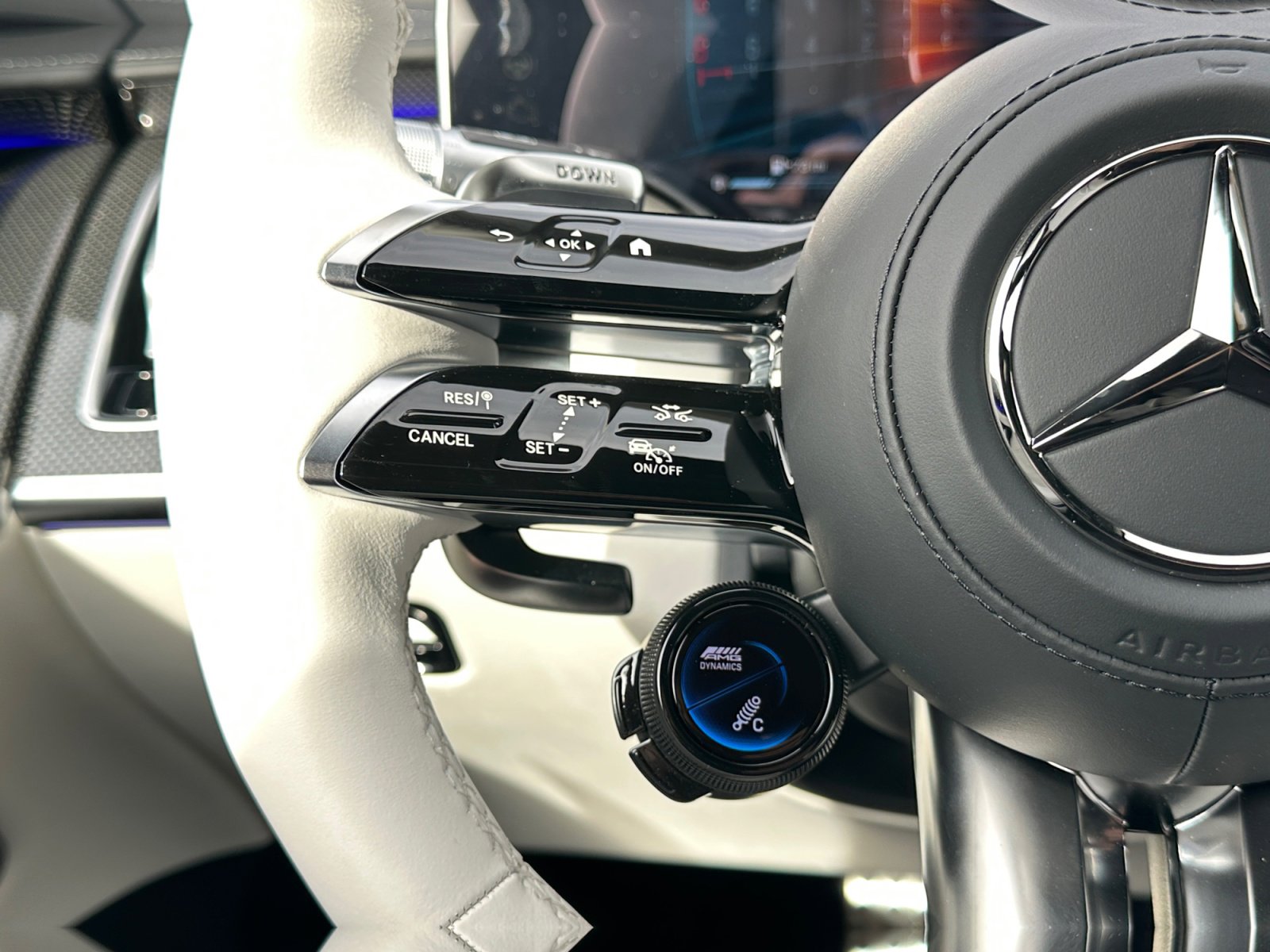 New 2026 Mercedes-Benz S 63 AMG S image 16