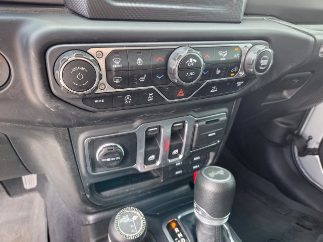 Used 2023 Jeep Wrangler Sport AWD/4WD image 25