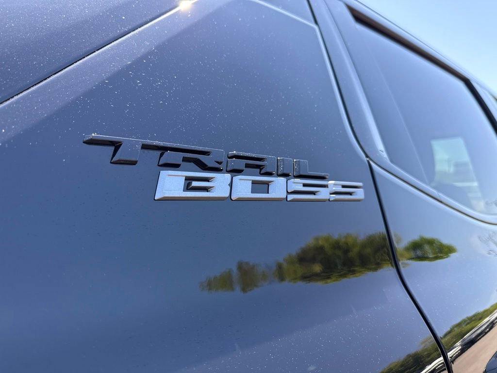 Used 2026 Chevrolet Silverado EV Trail Boss w/ Plus Package AWD/4WD image 7
