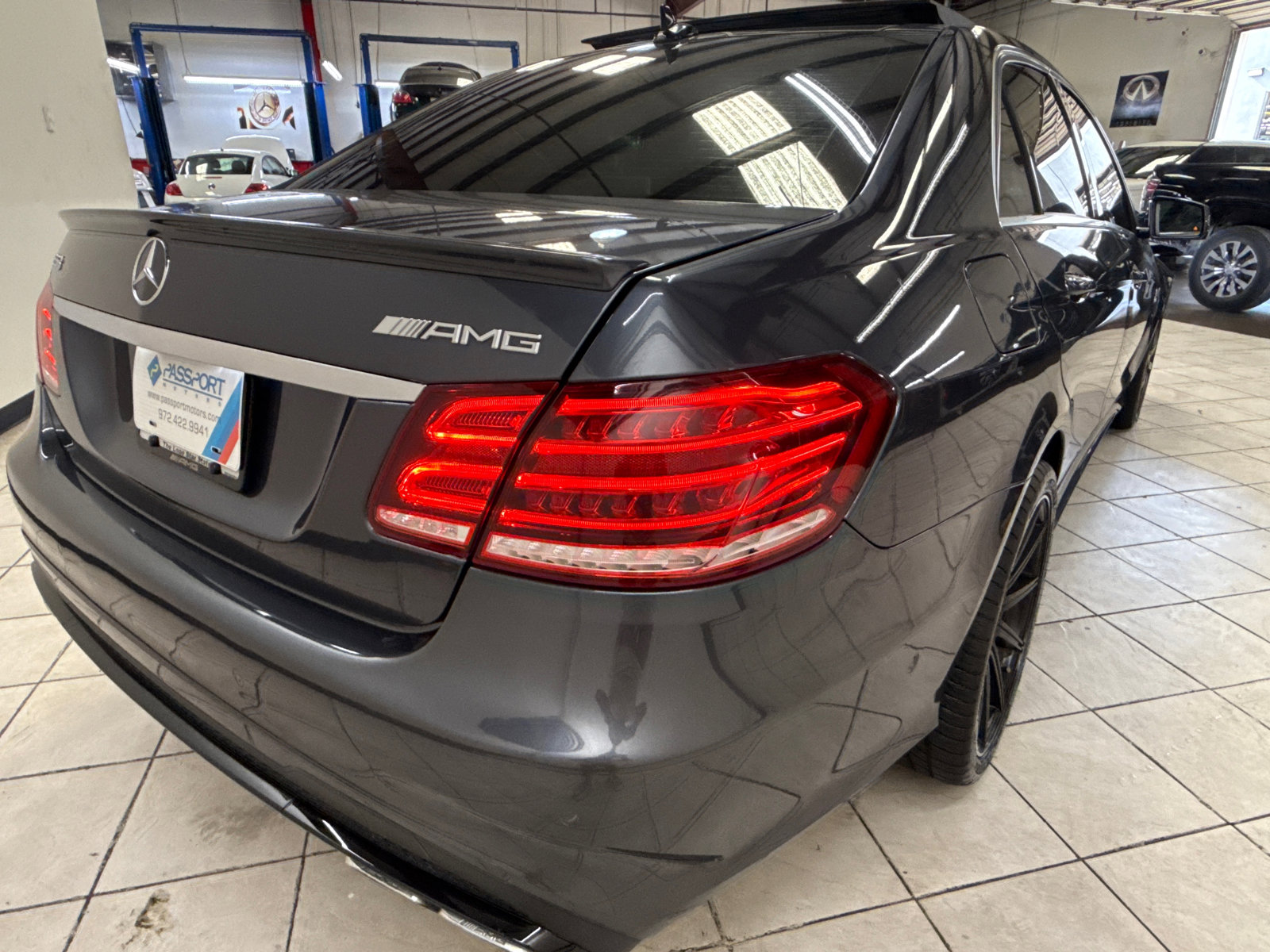 Used 2014 Mercedes-Benz E 63 AMG 4MATIC Sedan image 31