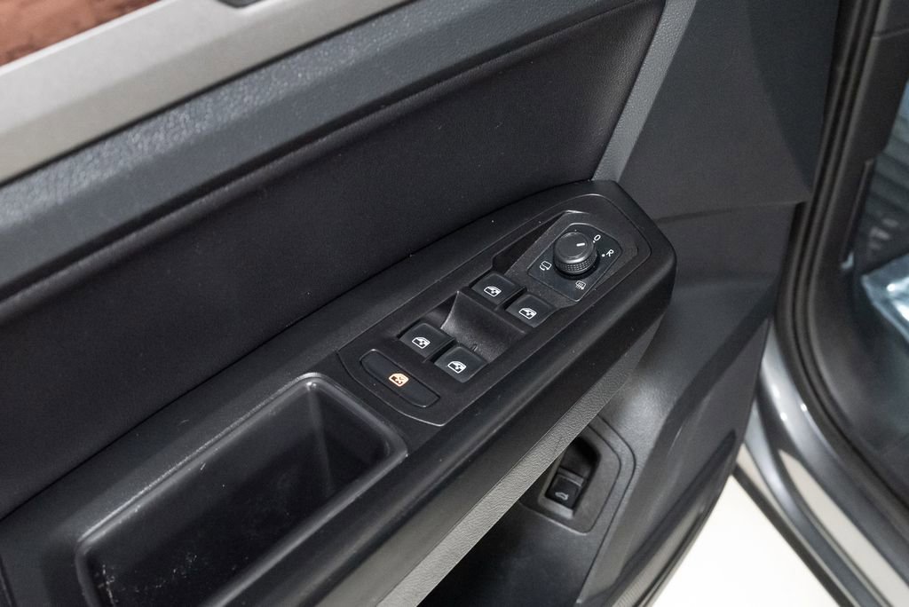 Used 2020 Volkswagen Atlas SEL R-Line image 10