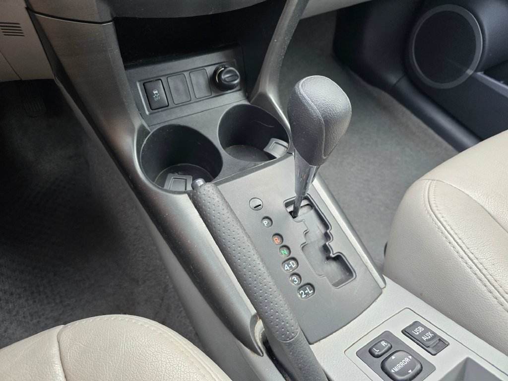 Used 2012 Toyota RAV4 4WD V6 w/ Tow Prep Pkg image 20