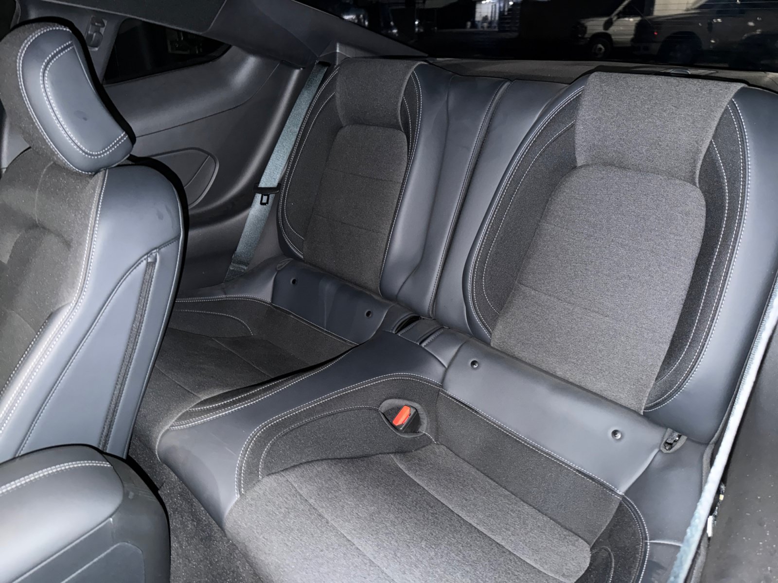 Used 2025 Ford Mustang GT RWD image 16