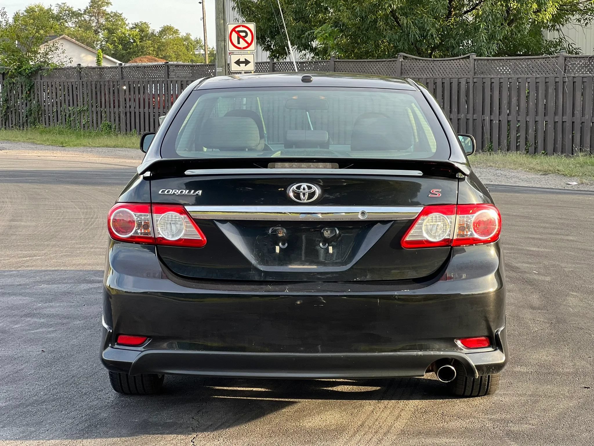 Used 2013 Toyota Corolla S w/ Premium Complete Pkg FWD image 4