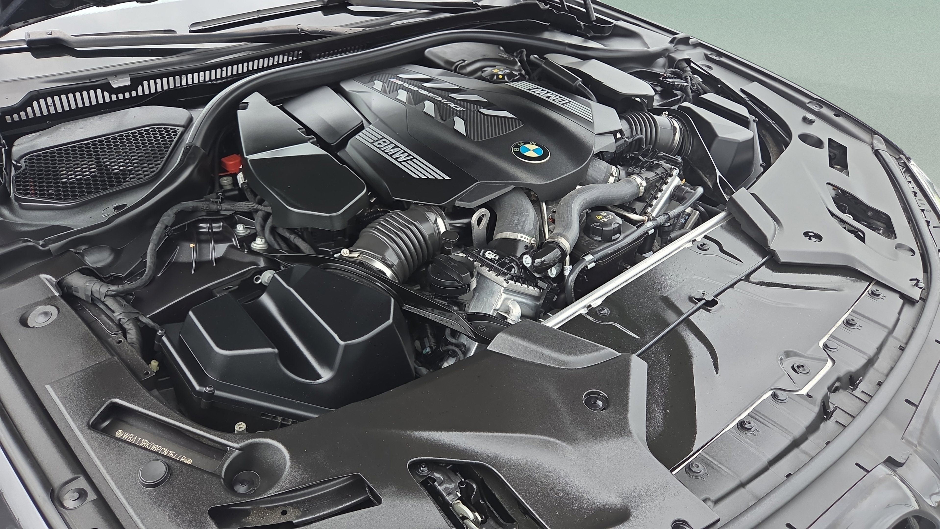 Certified 2023 BMW M550i xDrive AWD/4WD image 18
