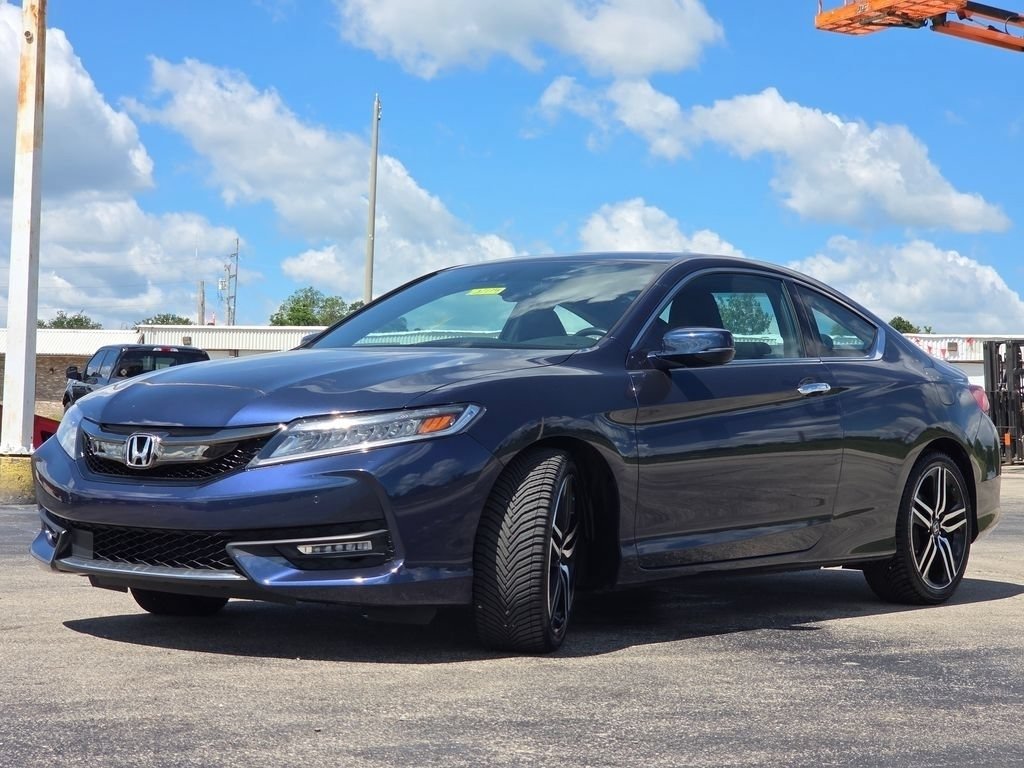 Used 2016 Honda Accord Touring image 23