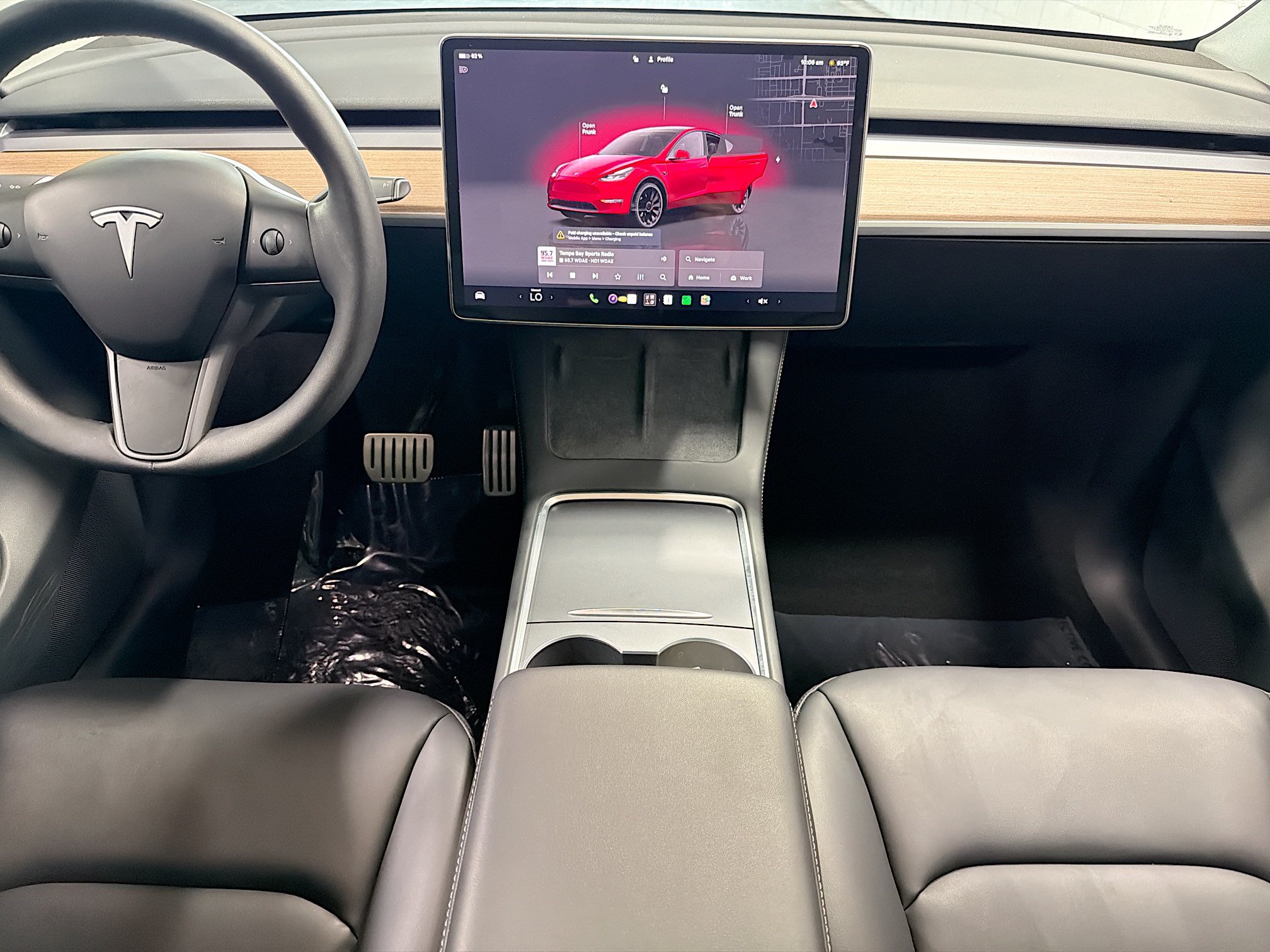 Used 2024 Tesla Model Y Performance AWD/4WD image 19