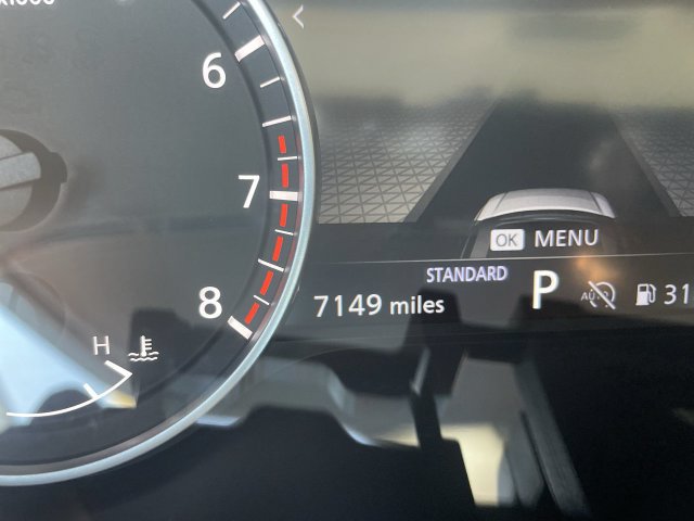 Used 2025 Nissan Pathfinder SV FWD image 12