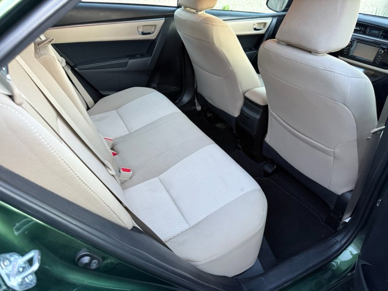 Used 2015 Toyota Corolla LE image 15