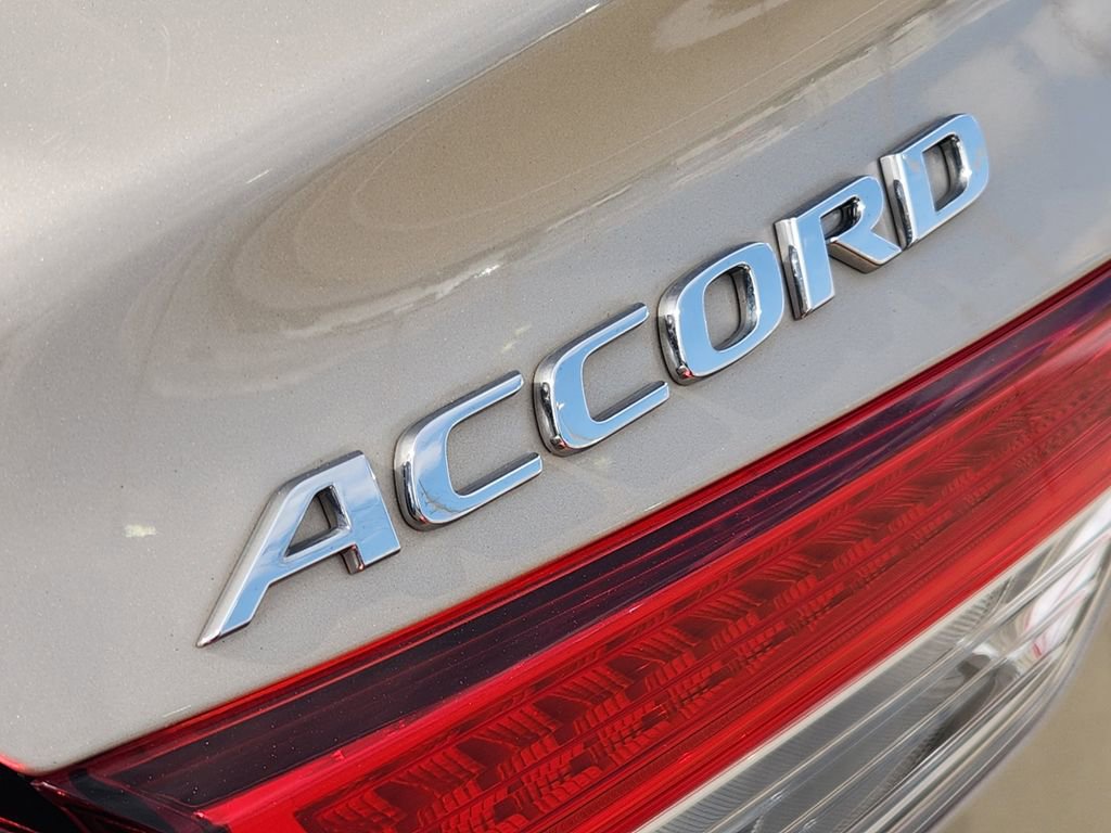 Used 2019 Honda Accord EX-L image 12