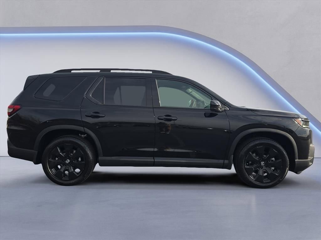 New 2026 Honda Pilot Black Edition image 6