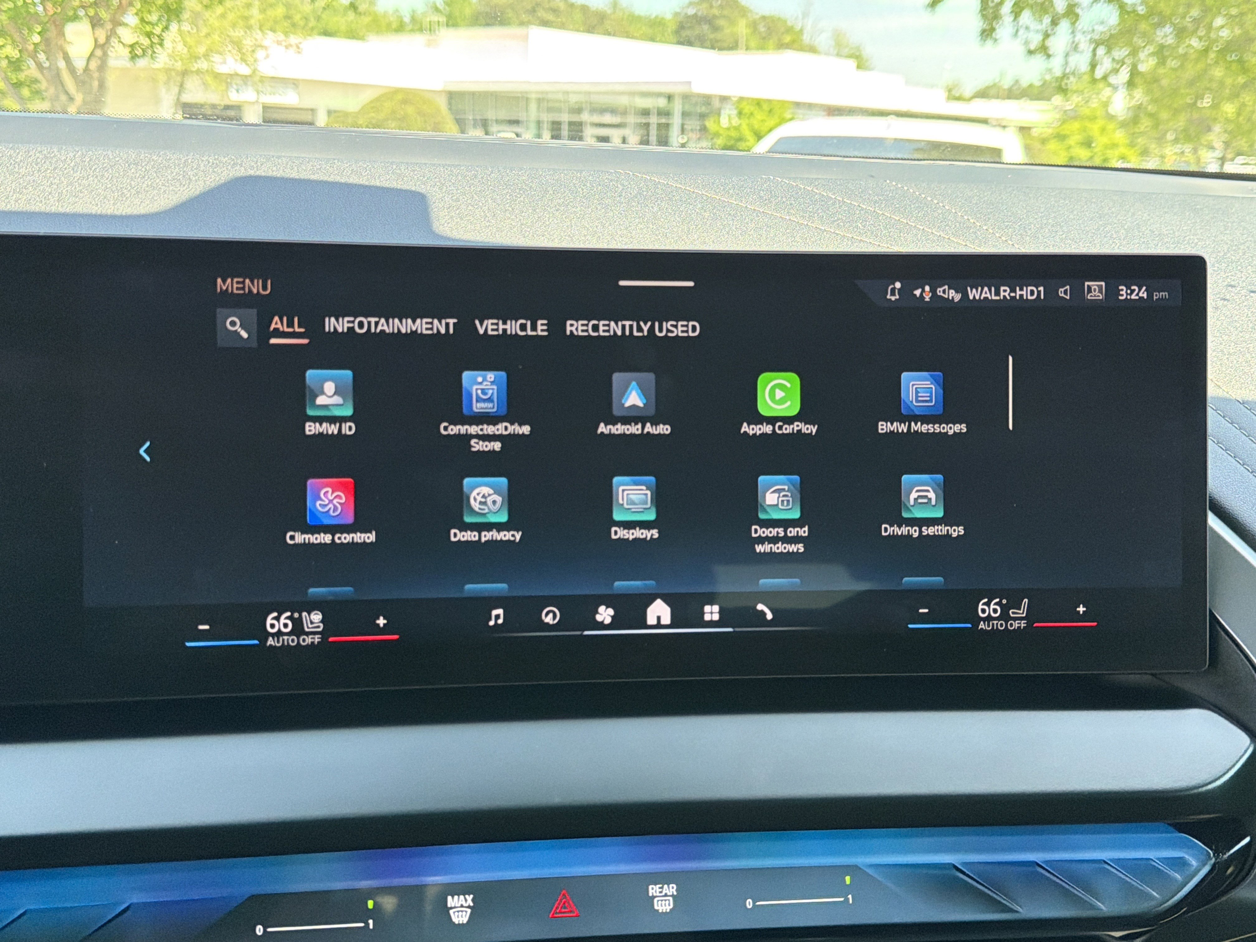 Used 2025 BMW X3 xDrive30i AWD/4WD image 7