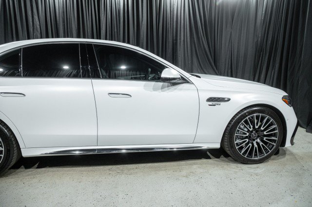 New 2026 Mercedes-Benz E 53 AMG e 4MATIC Sedan image 4