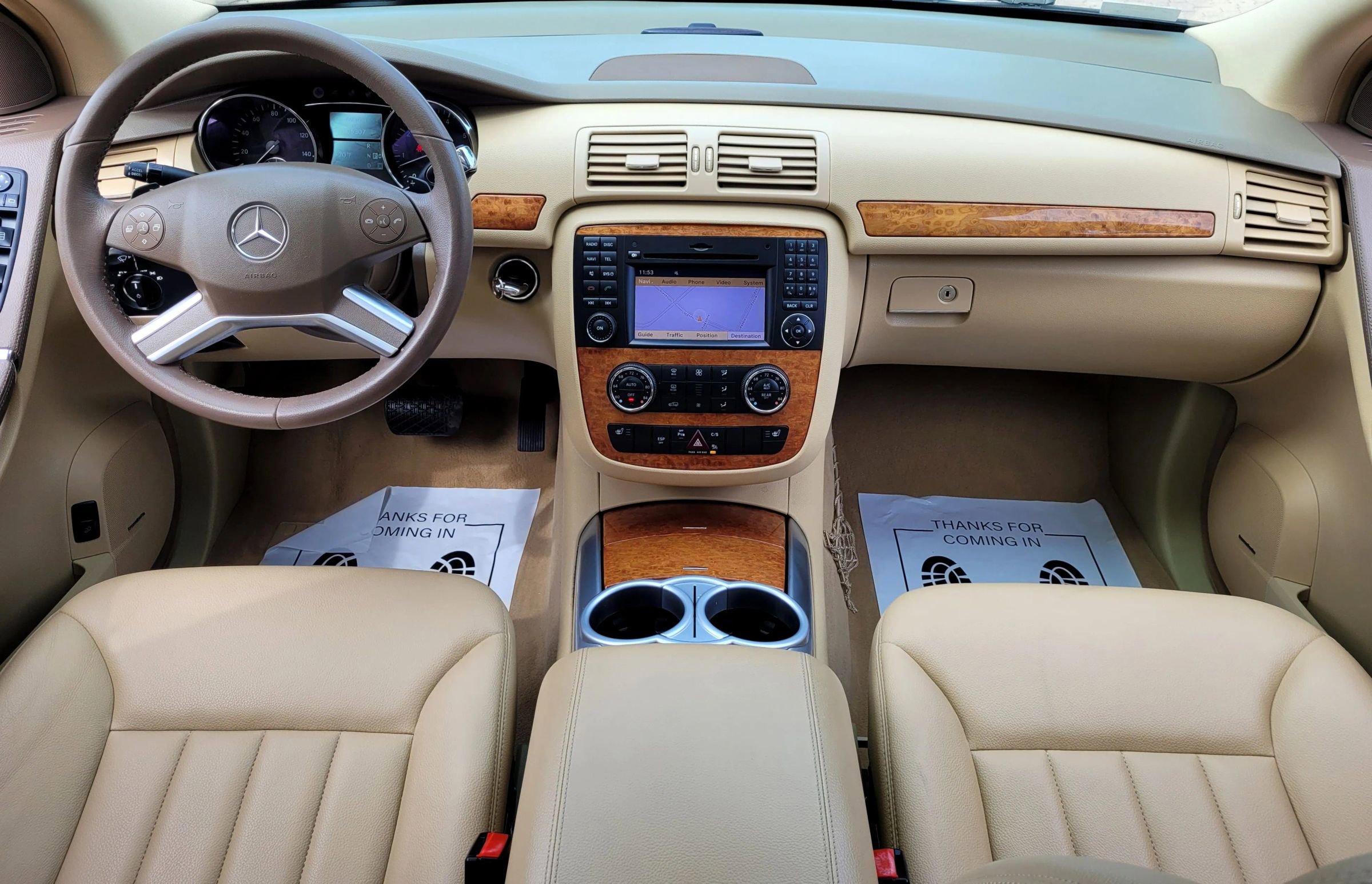Used 2009 Mercedes-Benz R 350 4MATIC image 24