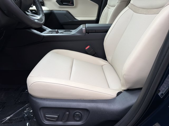 New 2026 Toyota RAV4 Limited AWD/4WD image 12