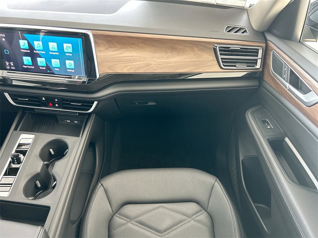 New 2026 Volkswagen Atlas SE image 42