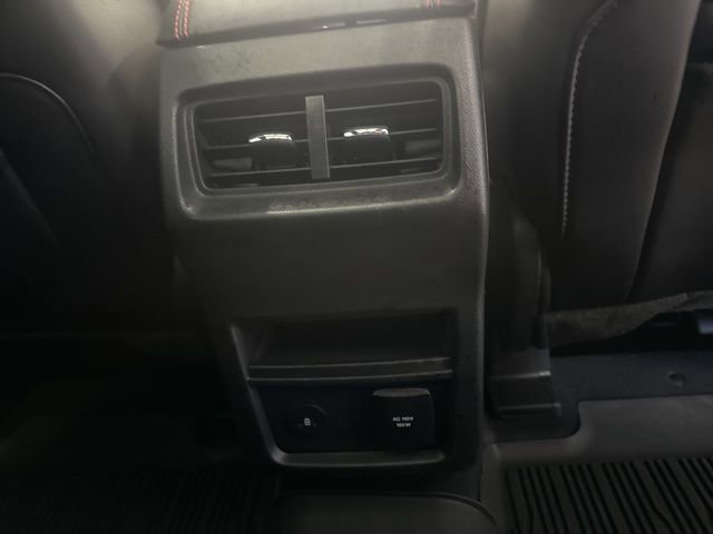 Used 2024 Ford Edge ST-Line w/ Class II Trailer Tow Package image 16
