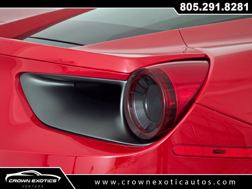 Used 2017 Ferrari 488 GTB RWD image 16