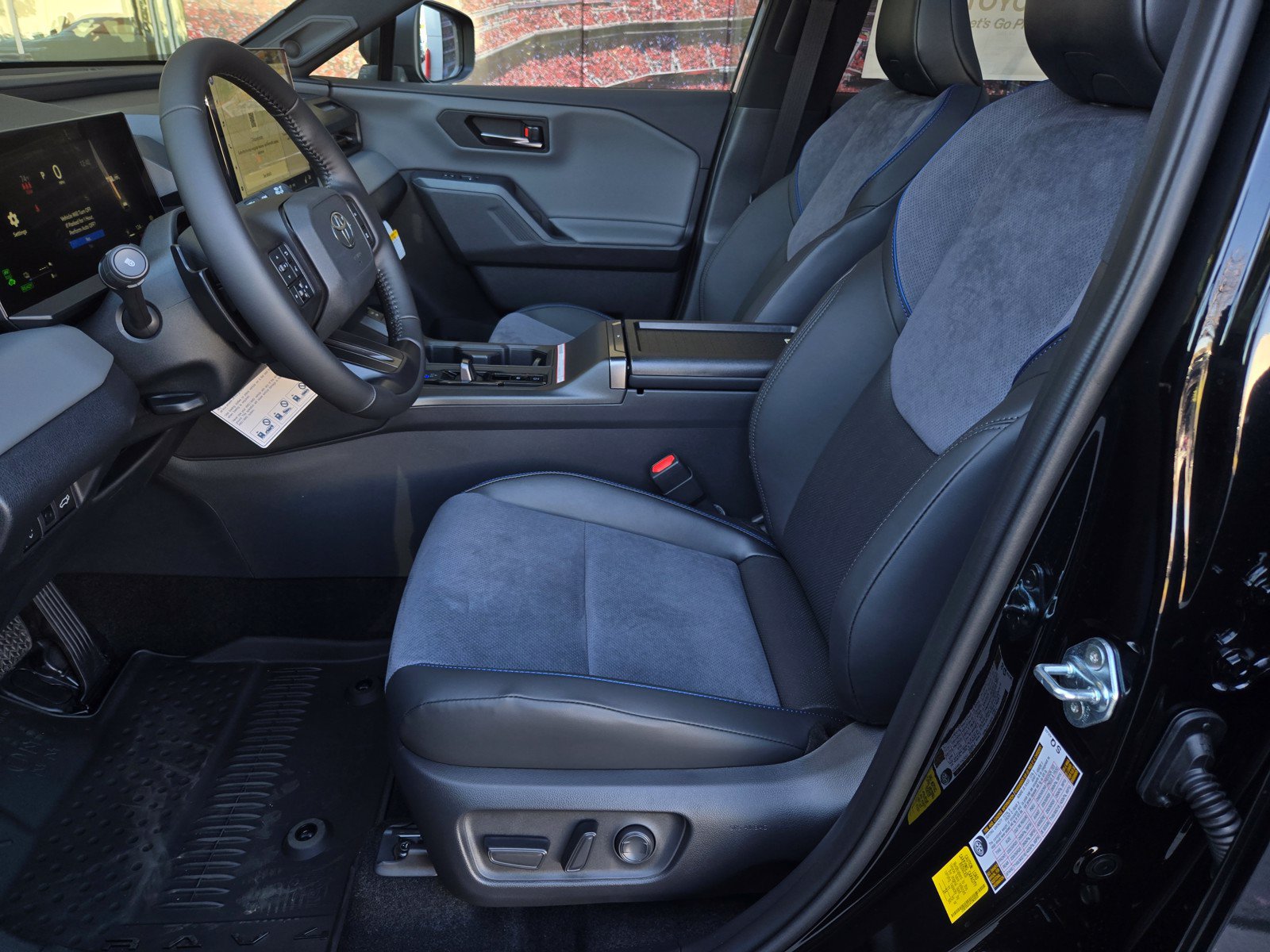 New 2026 Toyota RAV4 XSE w/ Panoramic Sun Roof Package AWD/4WD image 10