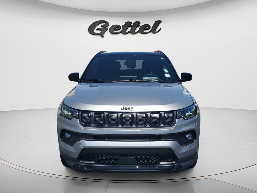 Used 2022 Jeep Compass Latitude FWD image 8