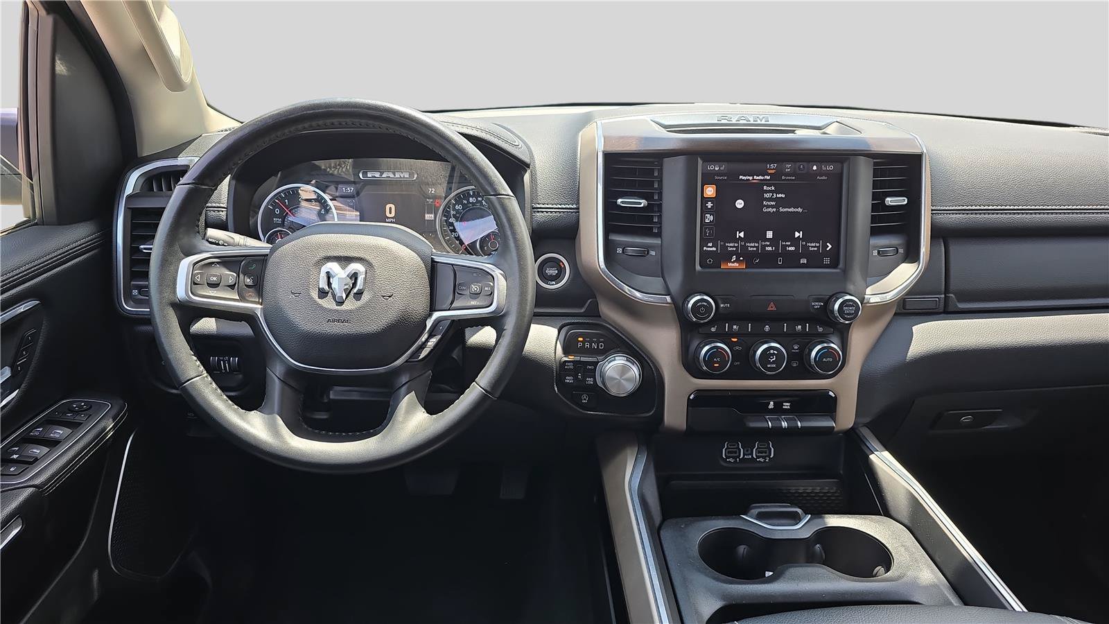 Used 2022 RAM 1500 Laramie AWD/4WD image 9