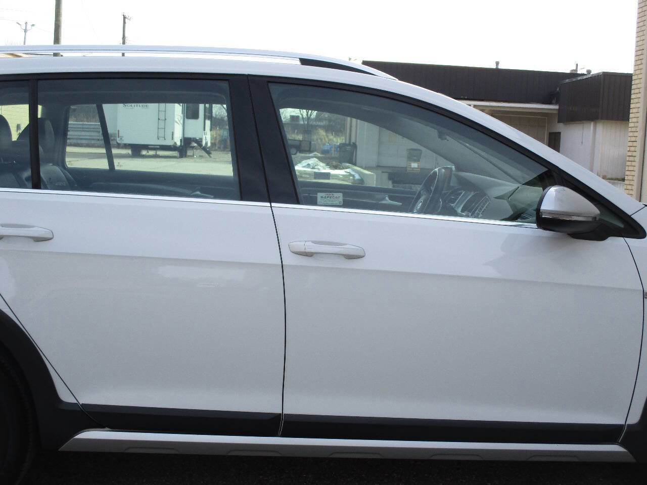 Used 2018 Volkswagen Golf Alltrack SE image 52