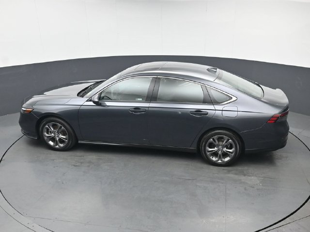 Used 2023 Honda Accord EX image 32