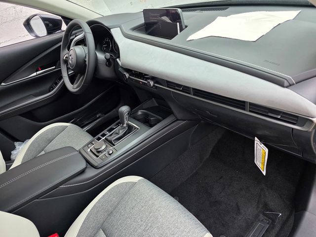 New 2026 MAZDA CX-30 Aire Edition image 16