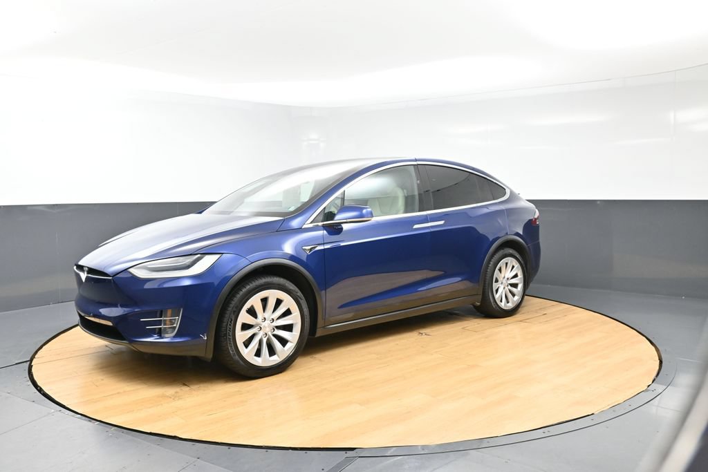 Used 2020 Tesla Model X Long Range AWD/4WD image 4