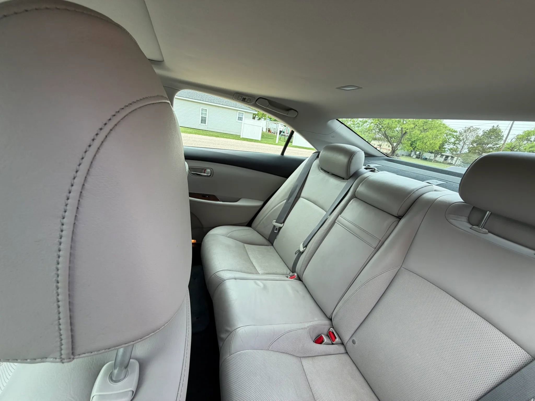 Used 2010 Lexus ES 350 FWD image 22