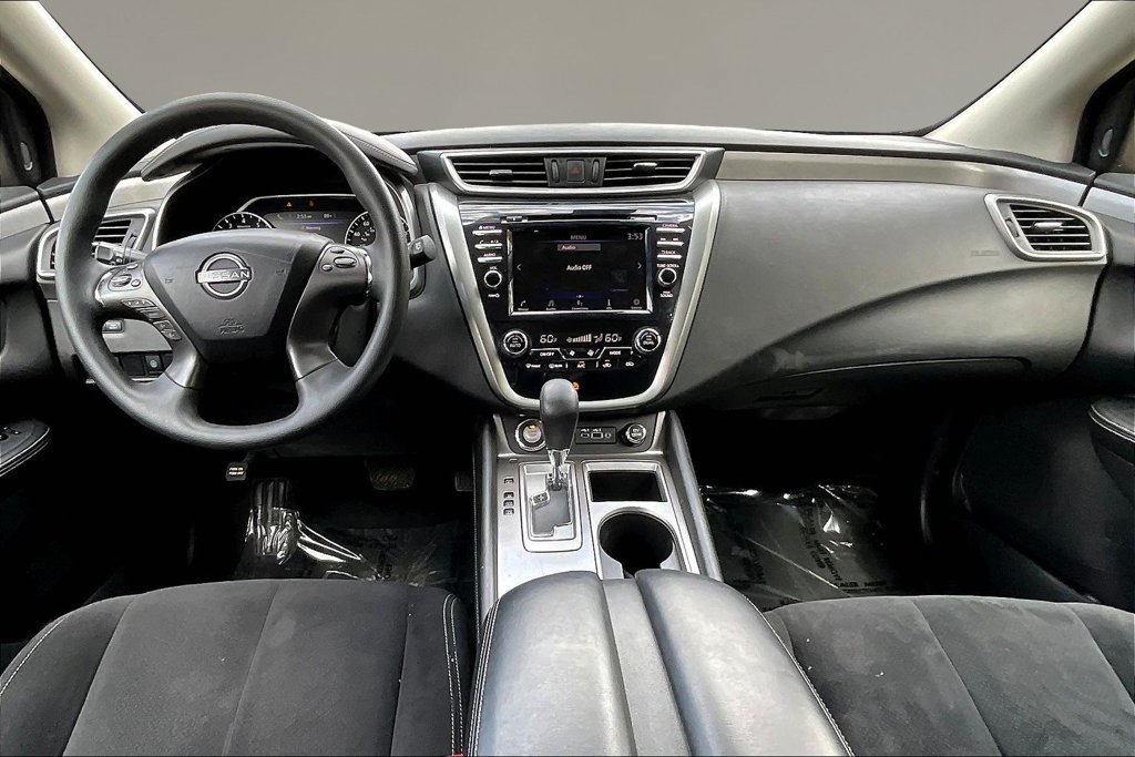 Used 2023 Nissan Murano S AWD/4WD image 7